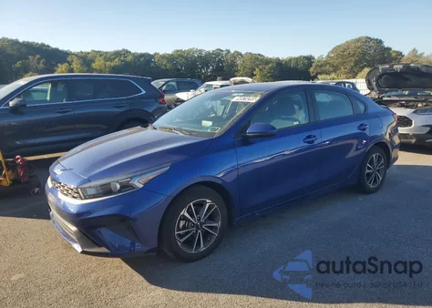 2024 Kia Forte Lx из США, поврежденный, VIN 3KPF24AD7RE735656